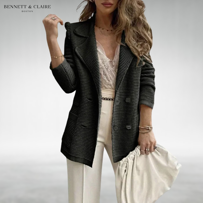 Vivienne™ Elegant Women's Blazer